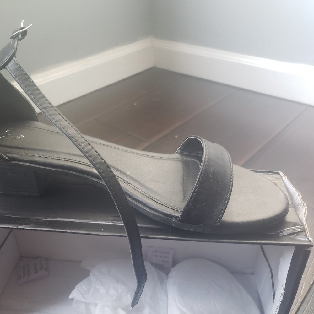 Black strappy shoes